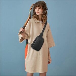 Chic Black Leather Crossbody Bag